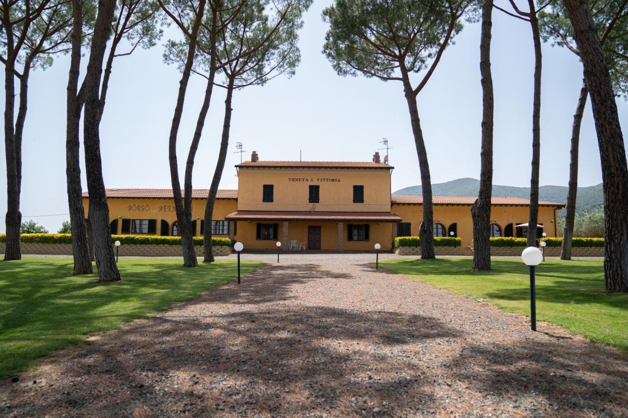 Borgo Bernabei * Buriano (Grosseto)